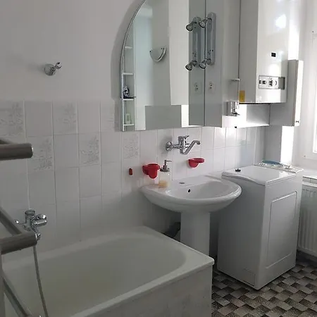 Pokoje Na Parterze - 10 Minut Do Centrum Sopotu Privatunterkunft